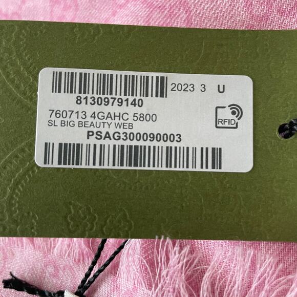 NWT GUCCI PINK WOOL GG SCARF WITH GREEN & RED WEB 55in x 55in IN BOX - Picture 16 of 16